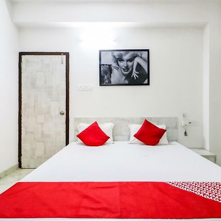 Oyo 30698 Hari Om Guest House Jadabpur Exterior photo