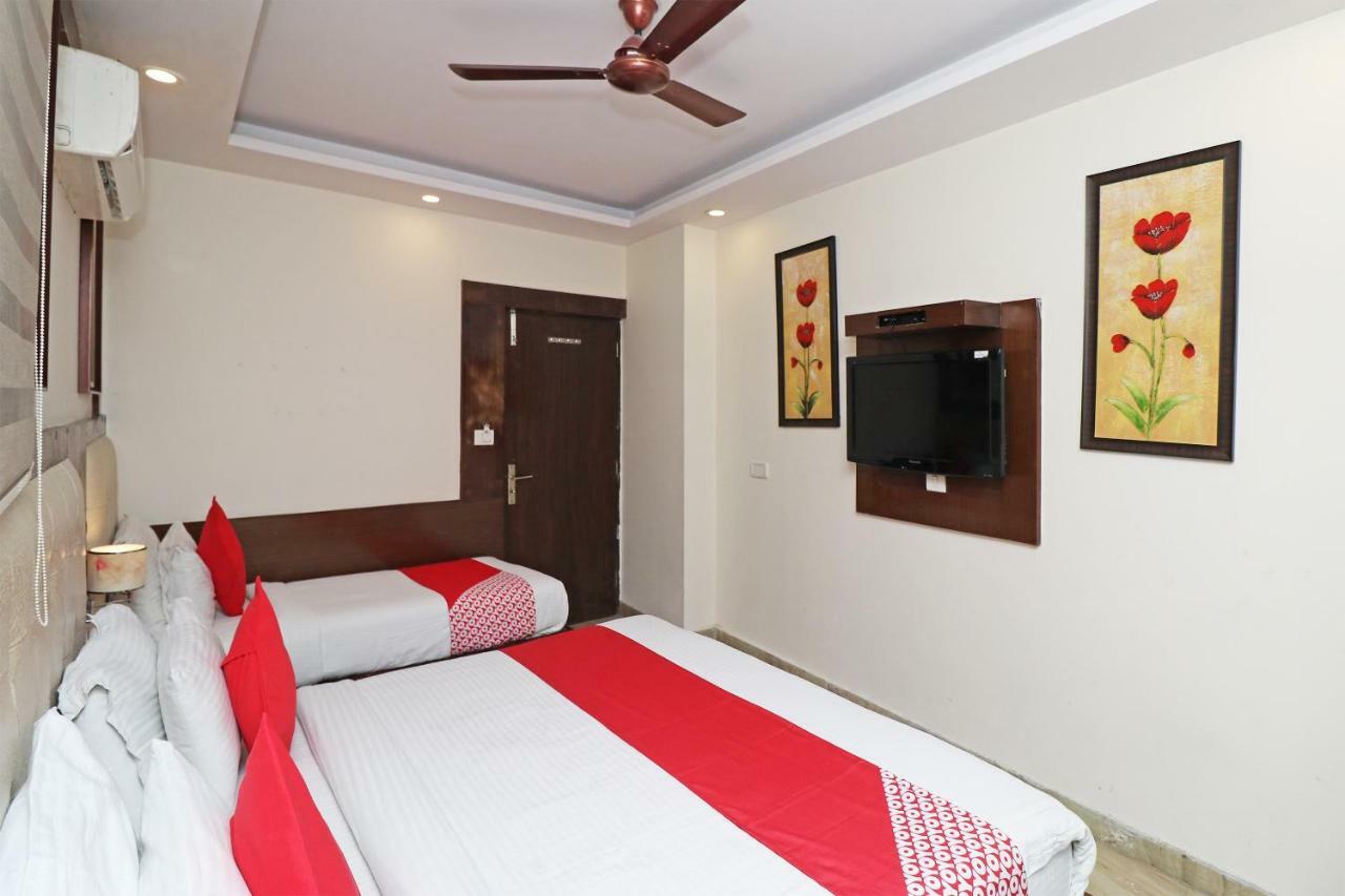 Oyo 30698 Hari Om Guest House Jadabpur Exterior photo