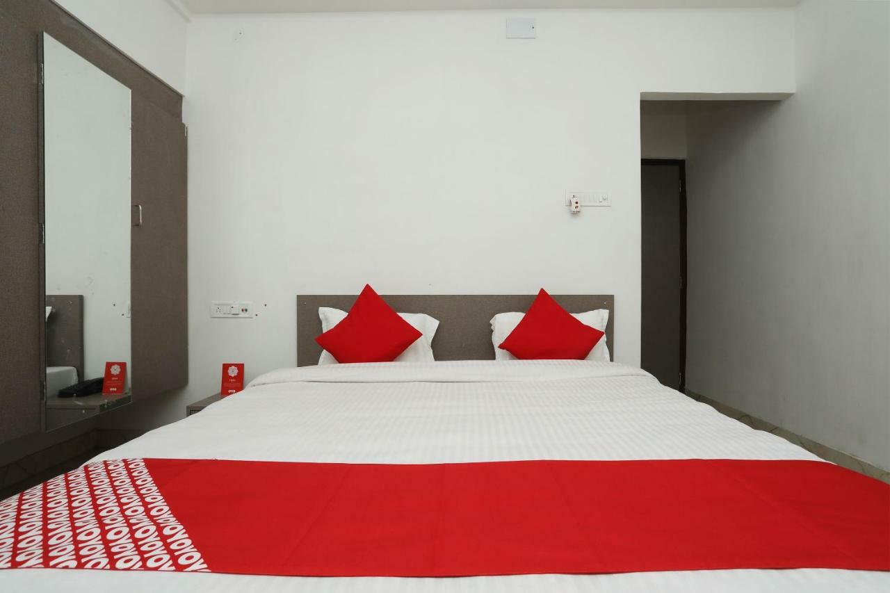 Oyo 30698 Hari Om Guest House Jadabpur Exterior photo