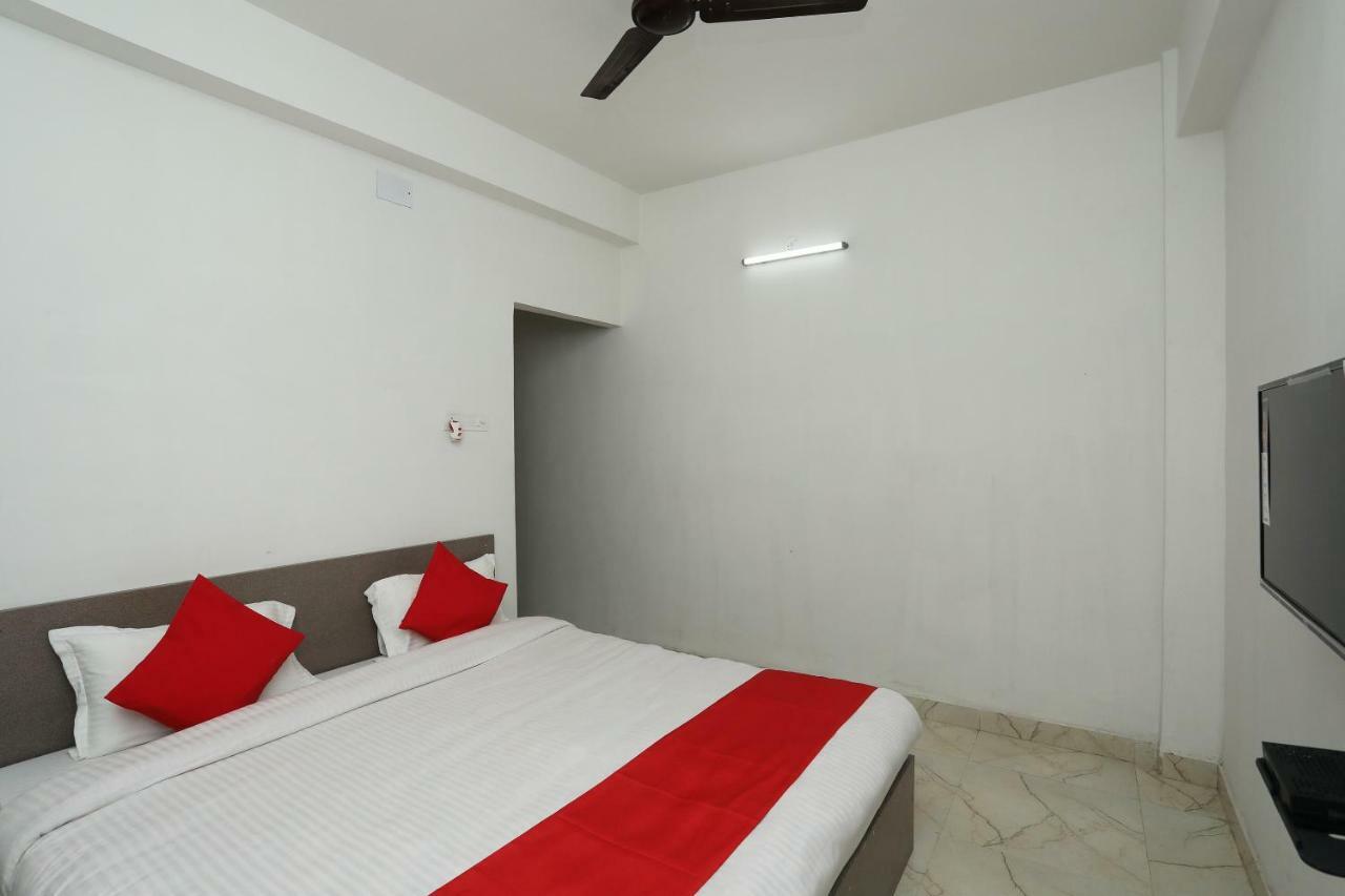 Oyo 30698 Hari Om Guest House Jadabpur Exterior photo